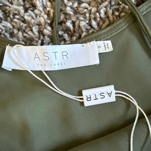 Women’s ASTR The Label Gaia Cowl Neck Satin Olive Green Dress Size Small - Picture 6 of 8